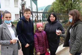 Акция Памяти погибших солдат в День Белых журавлей